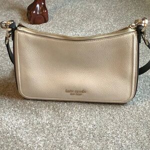 Kate Spade Cream Shoulder Bag with Gold Hardware